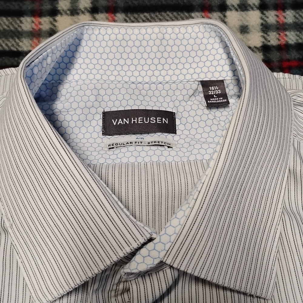 Large long sleeve Van Heusen
